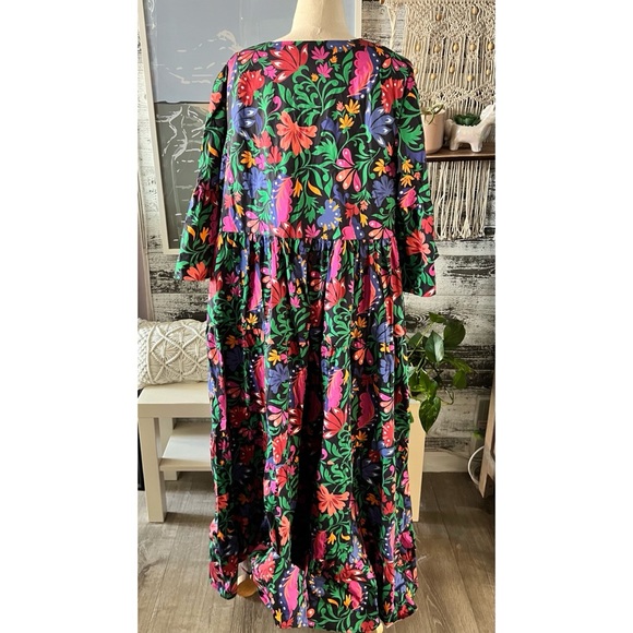 NWT Leota floral print dress with bell type sleeves. - Picture 3 of 8